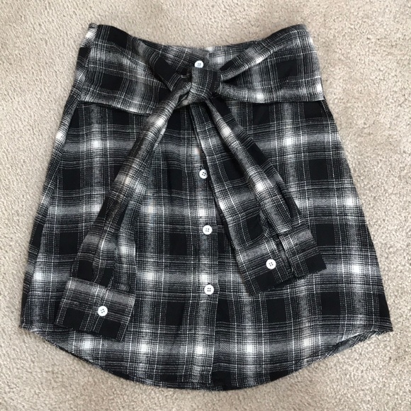 ROMWE Dresses & Skirts - Romwe Faux Flannel Skirt